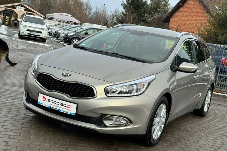 Kia Cee'd Niski Przebieg 1.6 Benzyna zdjęcie 7