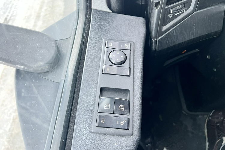 Mercedes ANTOS 1827 Kontener Sprowadzony Euro 6 Półsypialka Książka Serwisowa , 24 Euro Palety , Klima , Blokada Mostu , ASR Łóżko zdjęcie 21