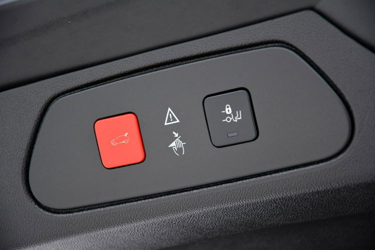 Opel Grandland X RadarACC Full Led Skóry Went Panorama NaviPro Kamera BLIS Aso Alu18" zdjęcie 37