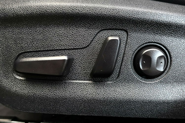 Kia Niro MAX OPCJA 141KM AUTOMAT Skóra Led NAVI JBL 1Wł Krajowy Bezwyp F23% 4x2 zdjęcie 16