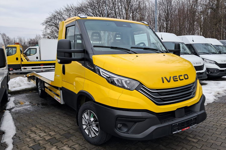 IVECO Daily 35S18HA8 zdjęcie 25