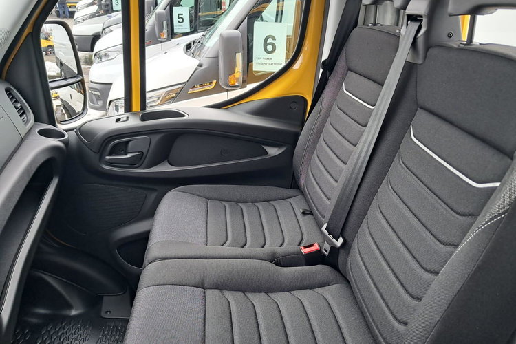 IVECO Daily 35S18HA8 zdjęcie 4