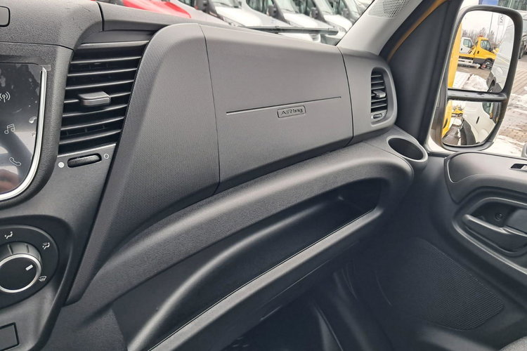 IVECO Daily 35S18HA8 zdjęcie 7