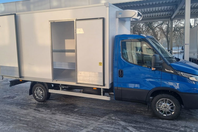 IVECO Daily 35s18HA8 zdjęcie 6