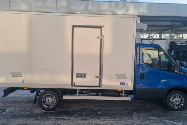 IVECO Daily 35s18HA8 zdjęcie 7