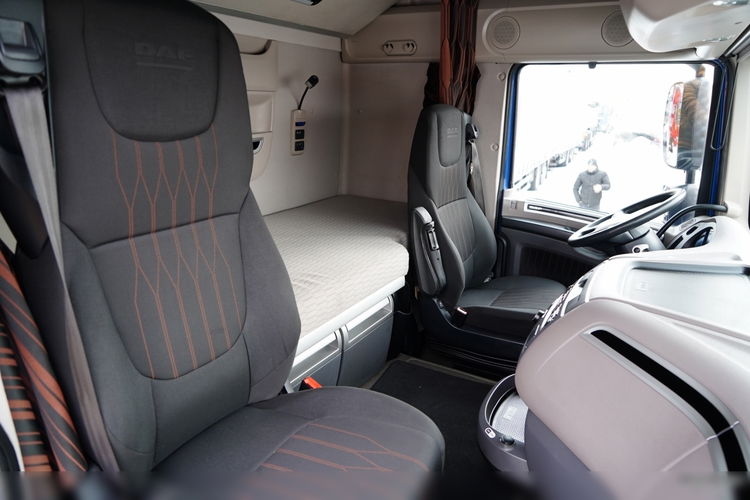 DAF XF 480 / ZESTAW / MEGA / SSC / 2022 / + KRONE / FIRANKA / DACH PODNOSZONY  zdjęcie 39