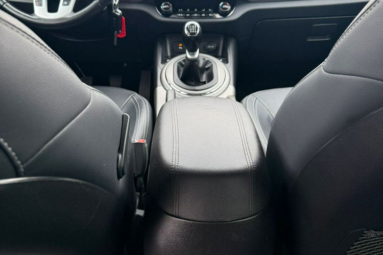 Kia Sportage BEZWYPADKOWY, SKÓRA, 1 LAKIER, KSIĄŻKA SERWISOWA zdjęcie 23