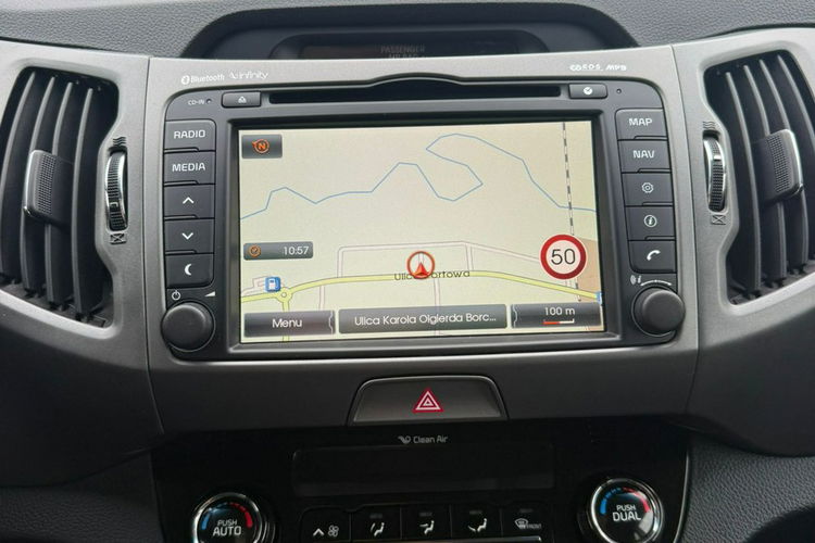 Kia Sportage BEZWYPADKOWY, SKÓRA, 1 LAKIER, KSIĄŻKA SERWISOWA zdjęcie 28