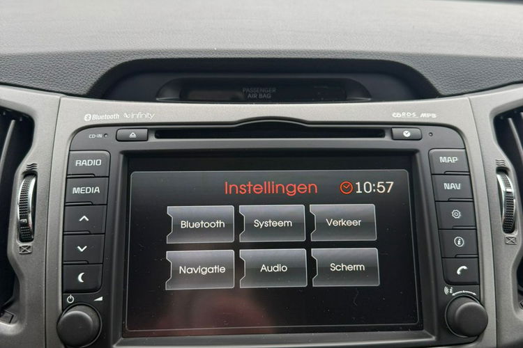 Kia Sportage BEZWYPADKOWY, SKÓRA, 1 LAKIER, KSIĄŻKA SERWISOWA zdjęcie 30