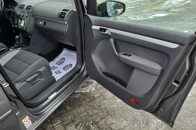 Volkswagen Touran 1.6tdi AUTOMAT.Navigacja.Panorama Dach.Kam.Cof.Serwis, zdjęcie 28