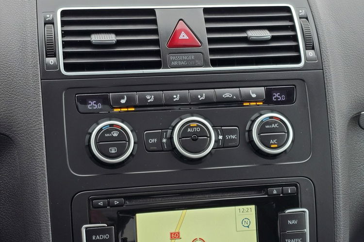 Volkswagen Touran 1.6tdi AUTOMAT.Navigacja.Panorama Dach.Kam.Cof.Serwis, zdjęcie 32