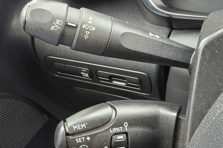 Citroen C3 Aircross 1.2Turbo Benz. Asystent.Pasa Ruchu.Navigacja.Ledy.Parktronic.Tempomat zdjęcie 33