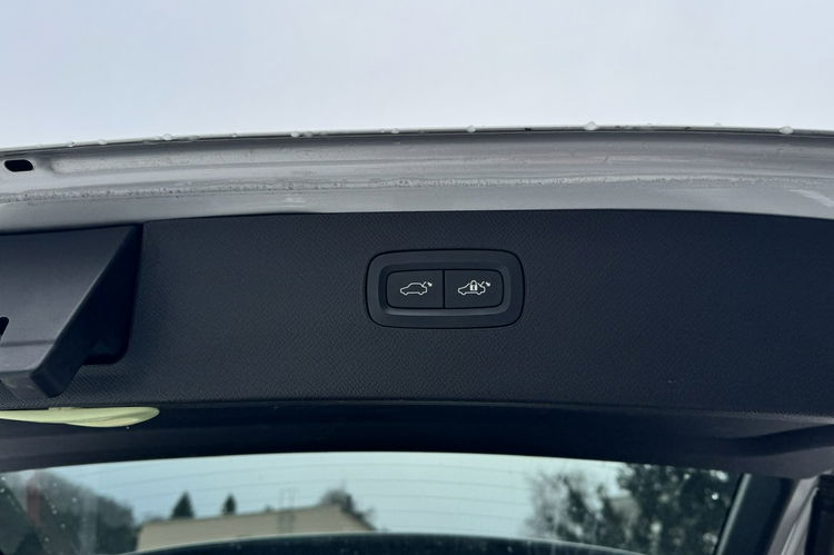Volvo XC 90 T8/407KM/Plug-In/Excellence/407KM/HUD/Wentyle/Radar/B&W/4xAC/Masaże zdjęcie 39