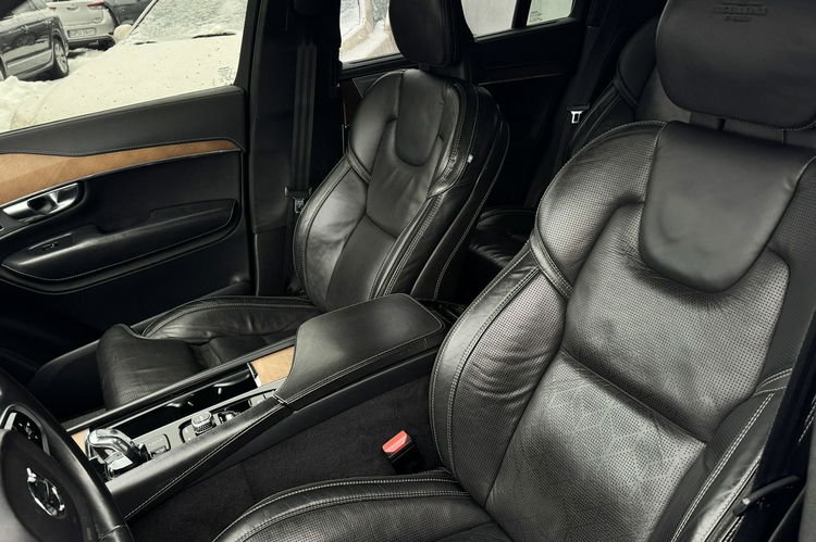 Volvo XC 90 T8/407KM/Plug-In/Excellence/407KM/HUD/Wentyle/Radar/B&W/4xAC/Masaże zdjęcie 9