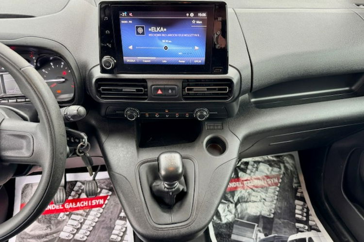 Toyota Proace City Verso SALON PL / 5 OSÓB / Klimatronic / Tempomat / 130KM / Gwarancja zdjęcie 15