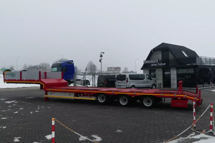 JANMIL NISKOPODWOZIOWA / FABRYCZNIE NOWA / BOGATE WYPOSAŻENIE / zdjęcie 5