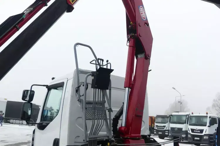 Renault MIDLUM 16.240 / WYWROTKA + HDS SKŁADANY W Z / zdjęcie 18