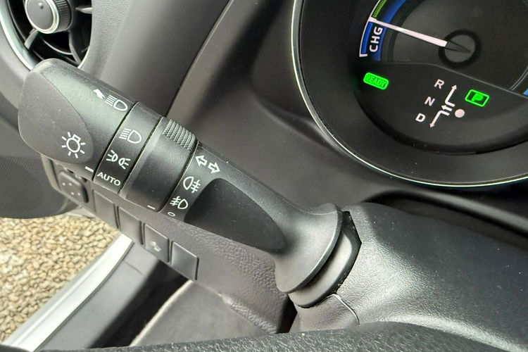 Toyota Auris hybryda, navi, automat, gwarancja zdjęcie 14