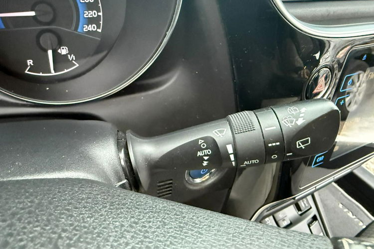 Toyota Auris hybryda, navi, automat, gwarancja zdjęcie 15