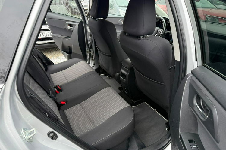 Toyota Auris hybryda, navi, automat, gwarancja zdjęcie 6