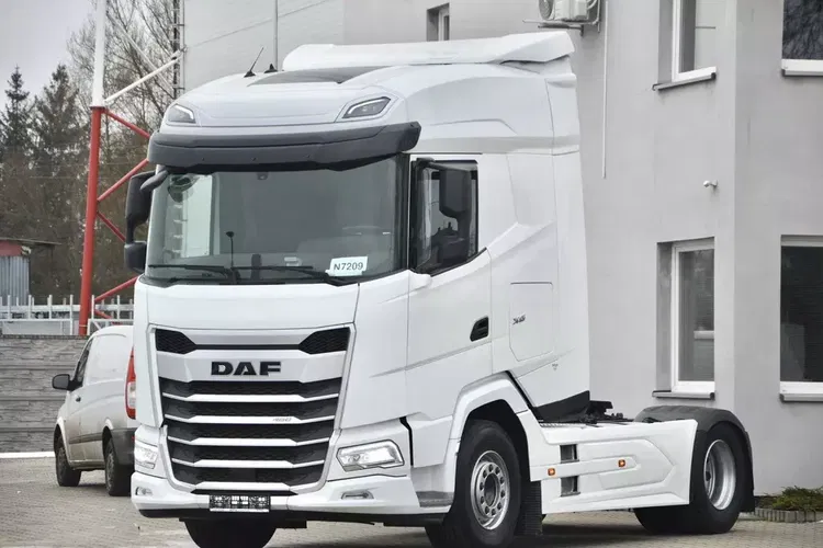 DAF XG 480 / ZF INTARDER / FULL LED / SALONKA / BOGATA WERSJA zdjęcie 1