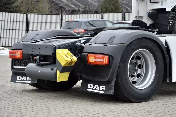 DAF XG 480 / ZF INTARDER / FULL LED / SALONKA / BOGATA WERSJA zdjęcie 19