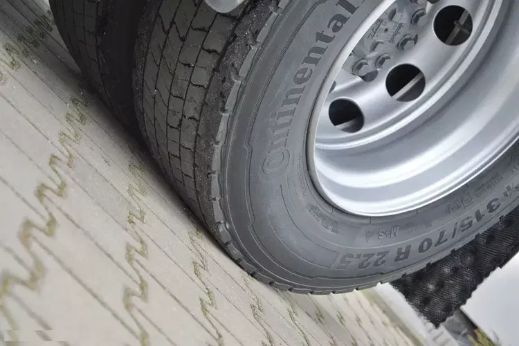 DAF XG 480 / ZF INTARDER / FULL LED / SALONKA / BOGATA WERSJA zdjęcie 24