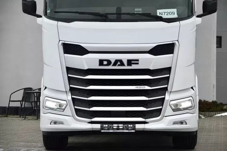 DAF XG 480 / ZF INTARDER / FULL LED / SALONKA / BOGATA WERSJA zdjęcie 3