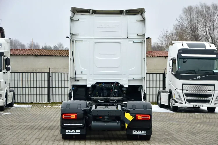 DAF XG+ 530 / ZF INTARDER / KLIMA POST. / FULL LED / SUBWOOFER / WENT. FOTEL zdjęcie 9