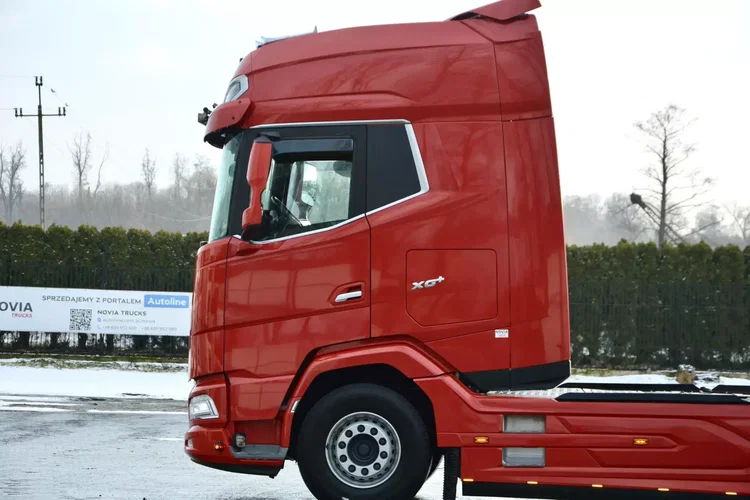 DAF XG+ 530 / ZF INTARDER / KLIMA POST. / FULL LED / WENTYLOWANY FOTEL zdjęcie 12