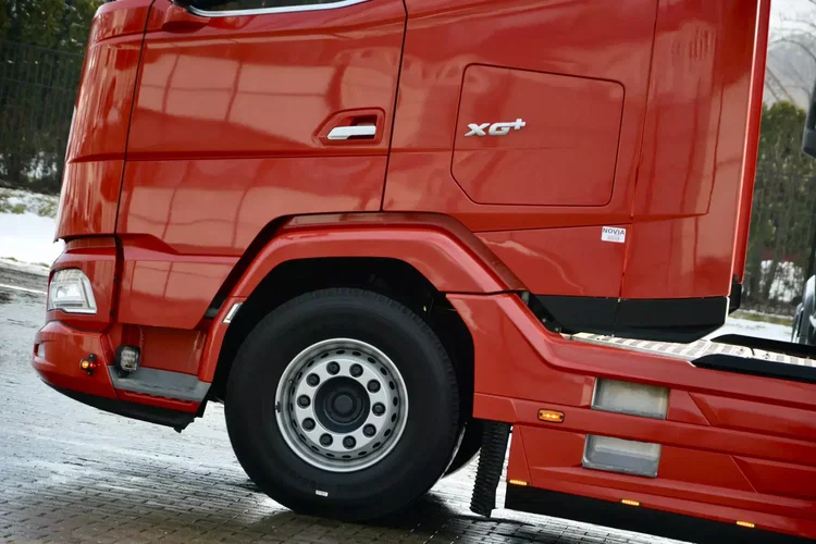 DAF XG+ 530 / ZF INTARDER / KLIMA POST. / FULL LED / WENTYLOWANY FOTEL zdjęcie 19