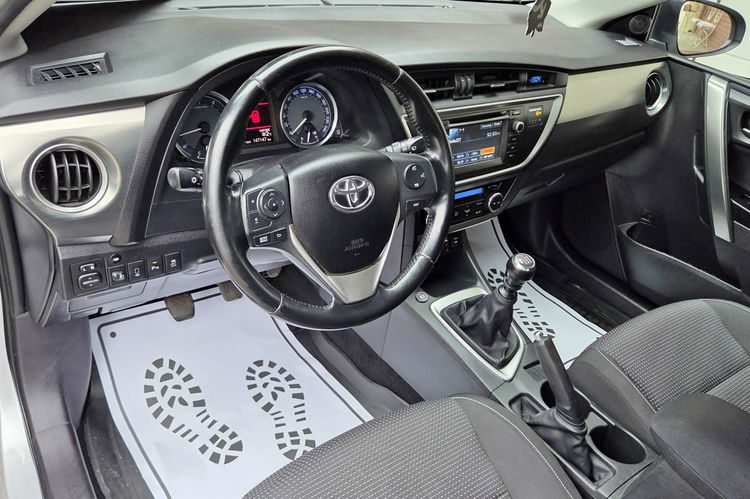 Toyota Auris 1.6 132 KM + GAZ , PREMIUM, + pakiety , Salon PL, Serwis ASO, stan bdb zdjęcie 11