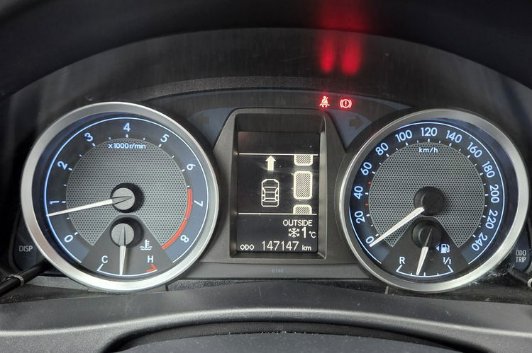 Toyota Auris 1.6 132 KM + GAZ , PREMIUM, + pakiety , Salon PL, Serwis ASO, stan bdb zdjęcie 21