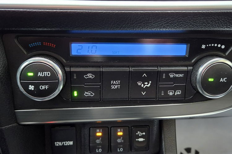 Toyota Auris 1.6 132 KM + GAZ , PREMIUM, + pakiety , Salon PL, Serwis ASO, stan bdb zdjęcie 26