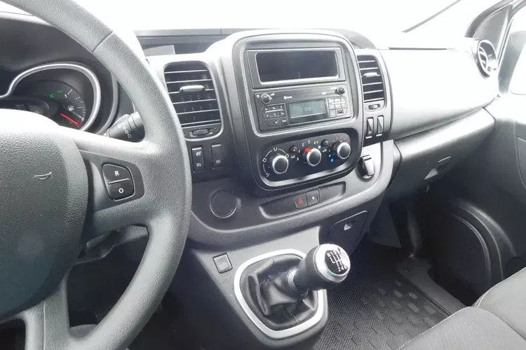 Renault trafic zdjęcie 14