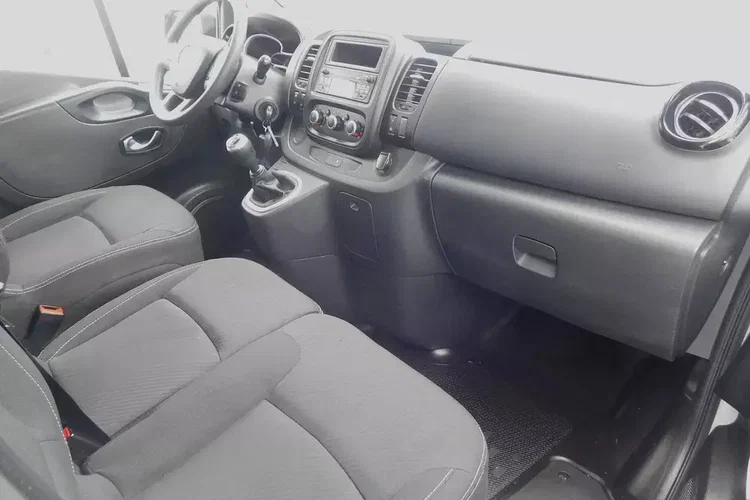 Renault trafic zdjęcie 8