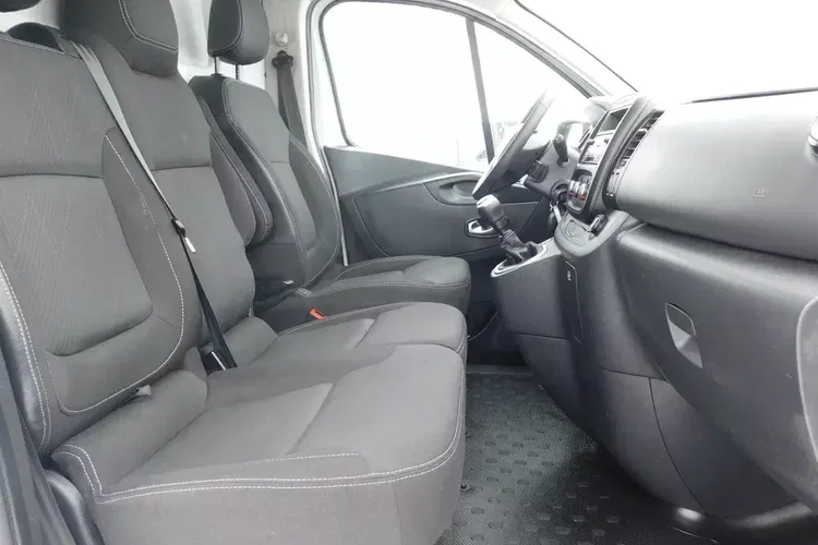 Renault trafic zdjęcie 9