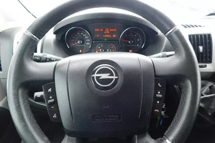 Opel Movano zdjęcie 11