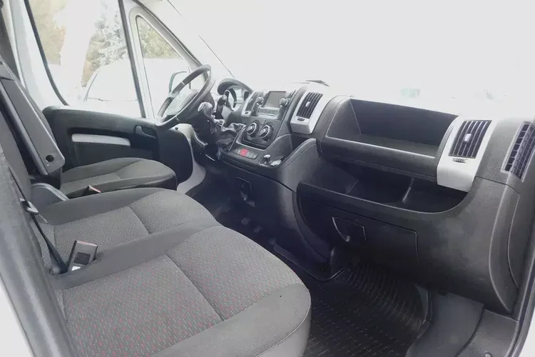 Opel Movano zdjęcie 8