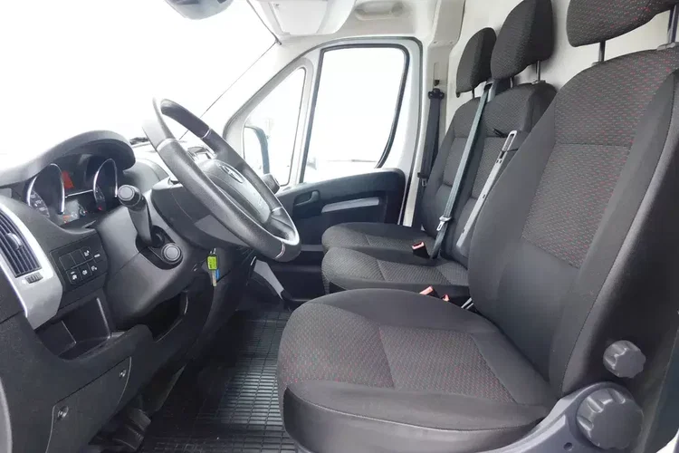 Opel Movano zdjęcie 9