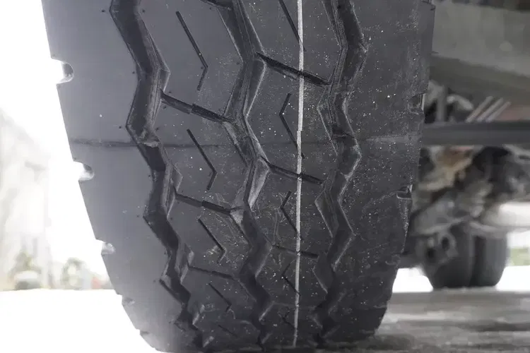 Mercedes Arocs 2536 6x2 E6 / Fassi F195A.0.23 / pilot / rotator / platforma burtowa 16 EPAL zdjęcie 20