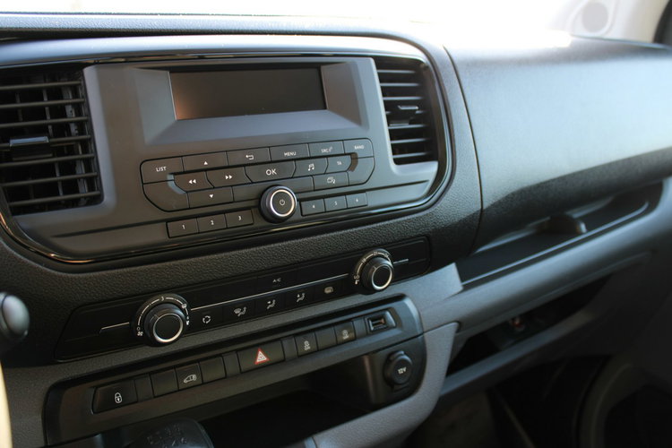 Toyota ProAce D4D 120KM Active F-vat Salon Polska zdjęcie 16