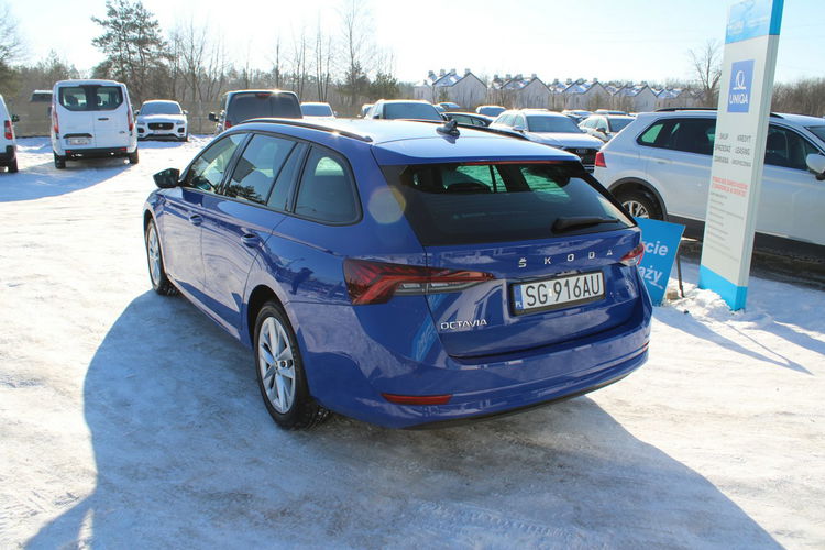 Skoda Octavia AMBITION F-vat LED Salon Polska netto 51 626 PLN Gwarancja zdjęcie 7