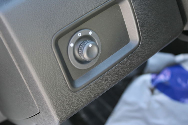 Dacia Duster 4WD COMFORT F-vat Salon Polska Gwarancja zdjęcie 16