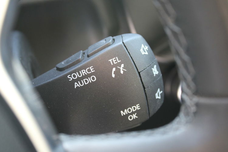 Dacia Duster 4WD COMFORT F-vat Salon Polska Gwarancja zdjęcie 20