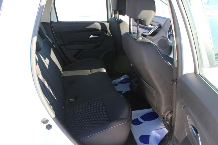 Dacia Duster 4WD COMFORT F-vat Salon Polska Gwarancja zdjęcie 24
