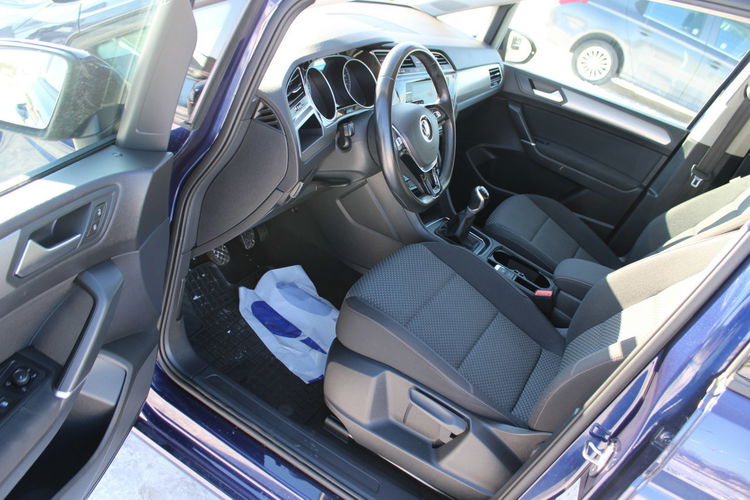 Volkswagen Touran Comfortline Gwarancja SalonPL zdjęcie 17
