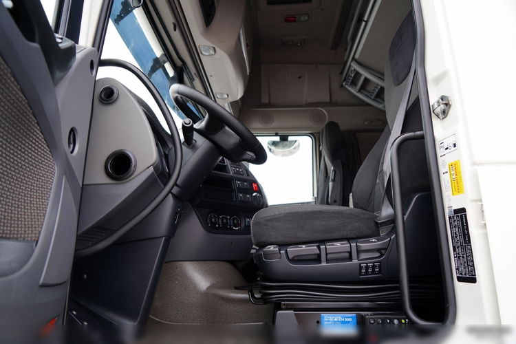 DAF XF 460 / SUPER SPACE CAB / MEGA / EURO 6 / LOW DECK zdjęcie 23