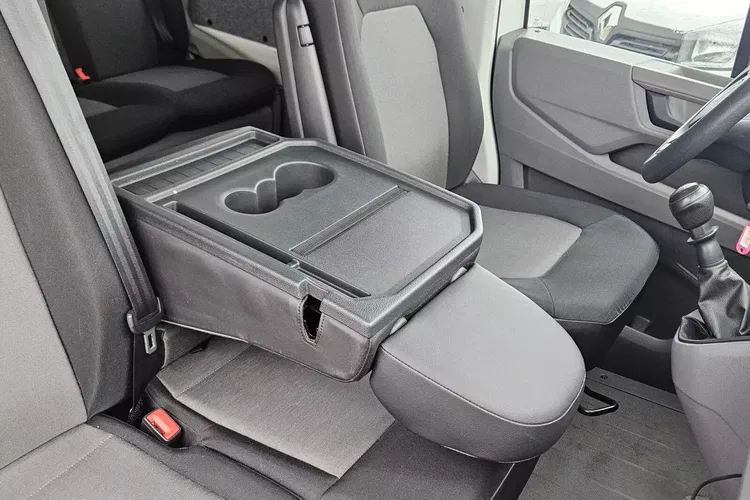 Volkswagen Crafter L4H2 119900zł NETTO Brygadówka 7 osób 2.0TDi/140KM zdjęcie 32