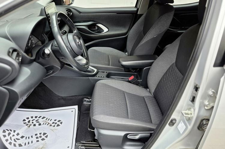 Toyota Yaris 1.5 Hybrid 116 KM COMPORT, Salon PL, I WŁ, Serwis ASO, bezwypadkowy f.vat zdjęcie 13